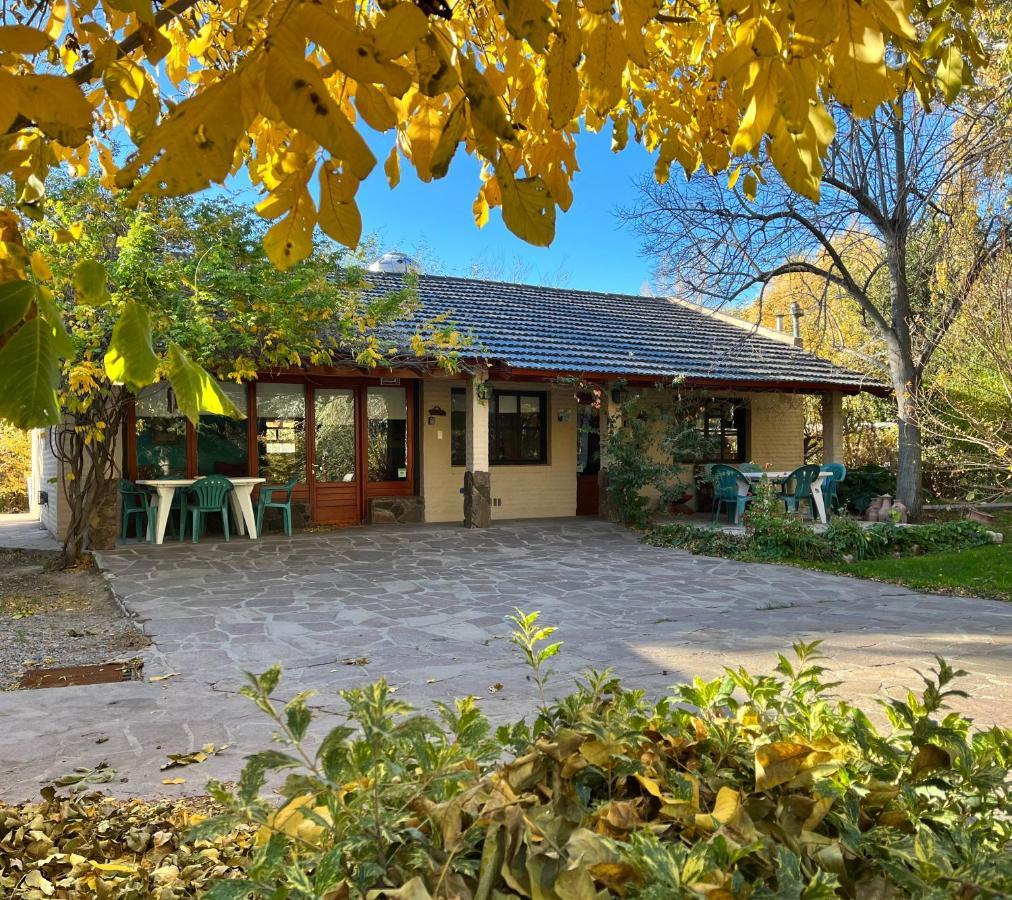 El Colibri Cabanas De La Naturaleza Trelew Exterior photo
